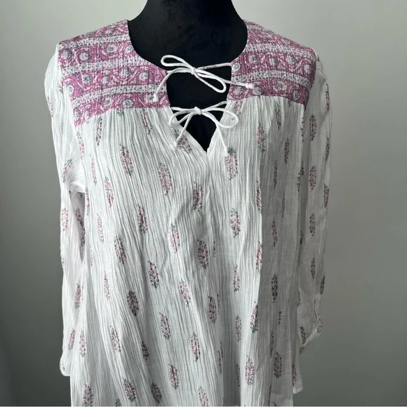 Wonderly White and Pink Patterned Blouse - XL - Picture 3 of 8